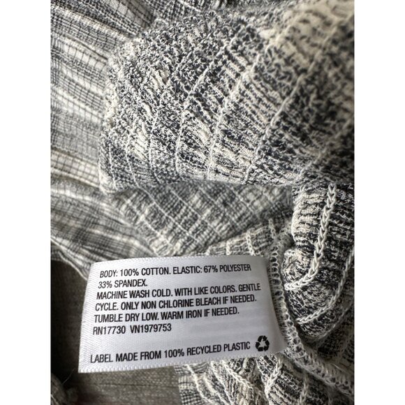 Universal Threads Womens Gray Plaid Smocked Crop Blouse Square Neck Size S - Picture 6 of 7